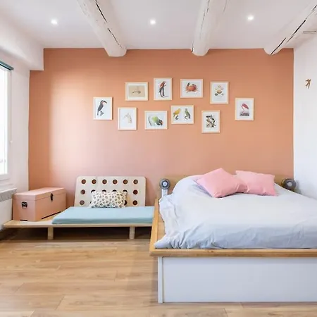 Le Cocon De Grignan Apartment *